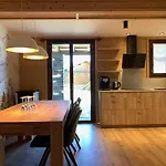 Bas De Noemae *