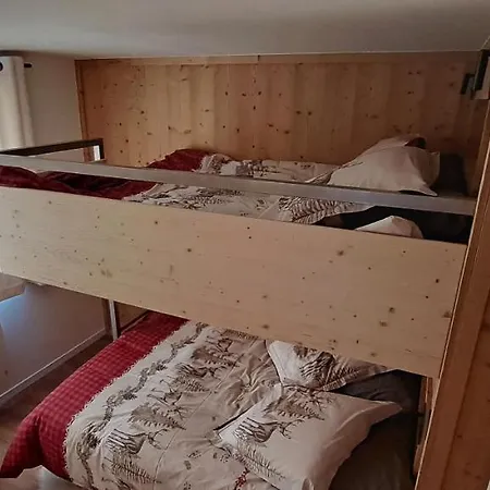 Bas De Noemae Apartment